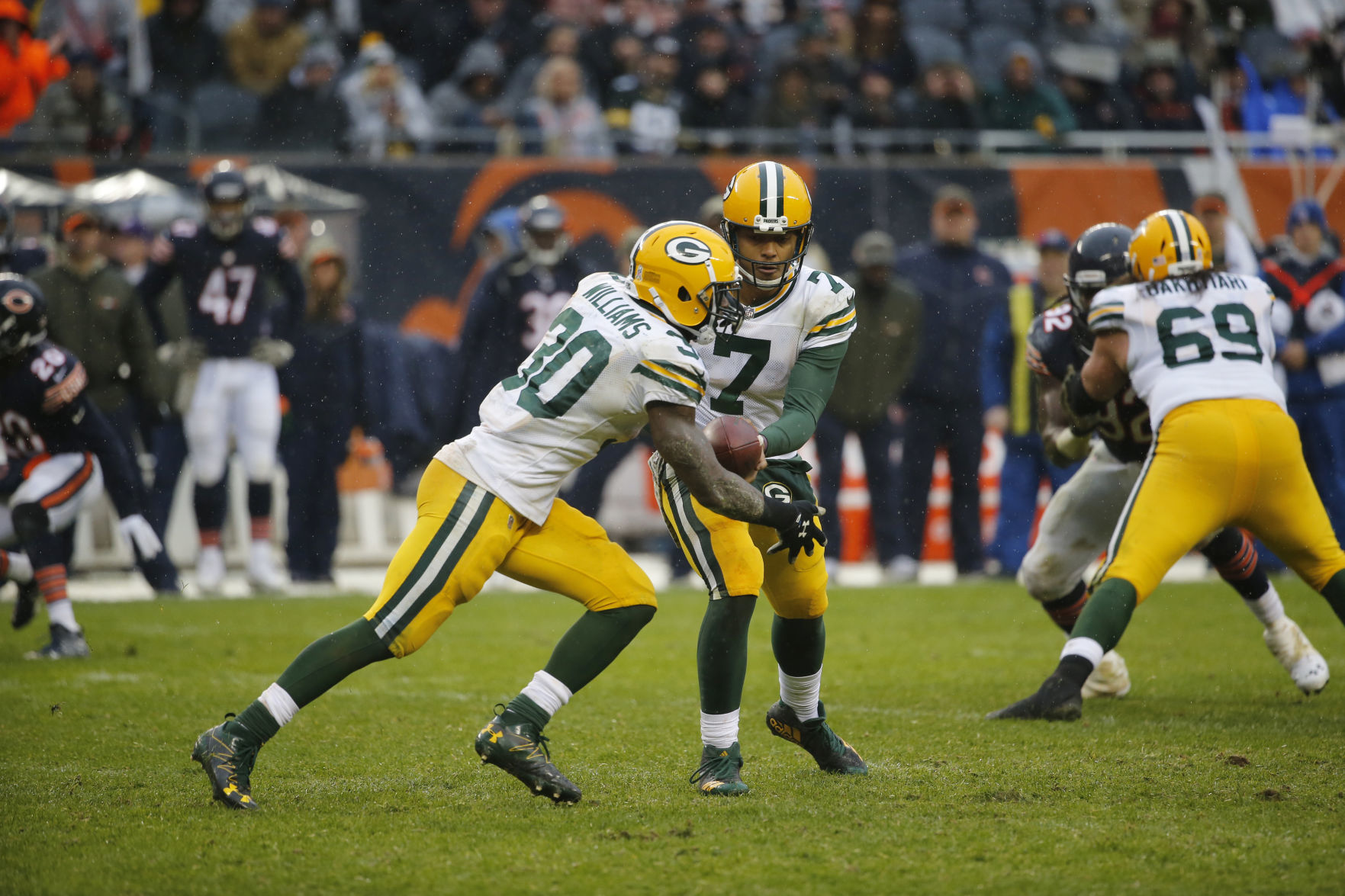 WEEK 15 − AT CHICAGO BEARS